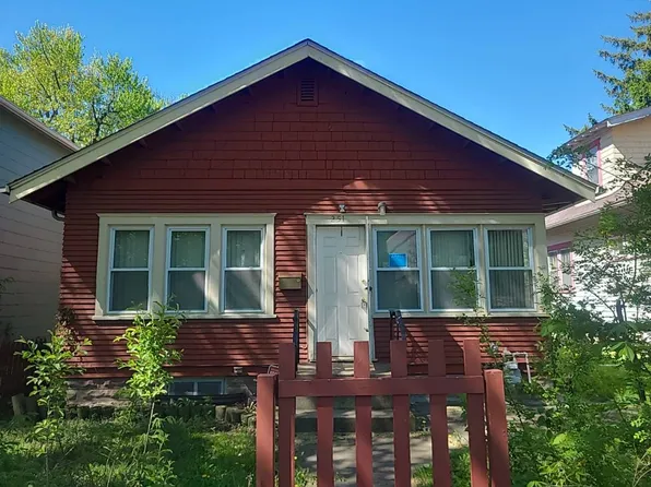 251 Bates Ave, Saint Paul, MN 55106