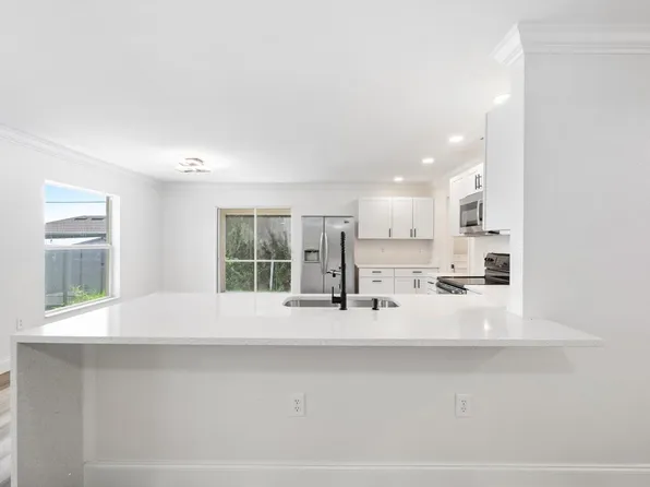 2164 Shilo St, Punta Gorda, FL 33980