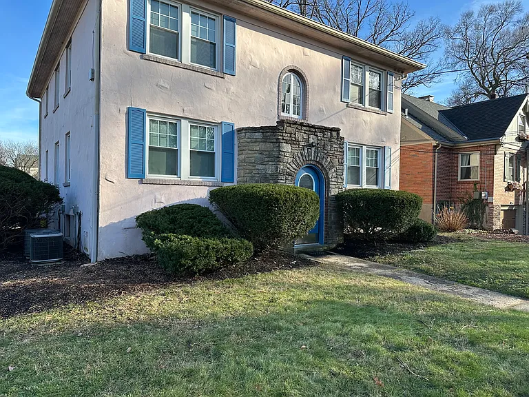 3886 Homewood Rd — Photo 3