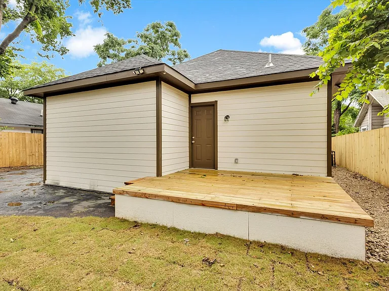 3526 Elsie Faye Heggins St — Photo 17