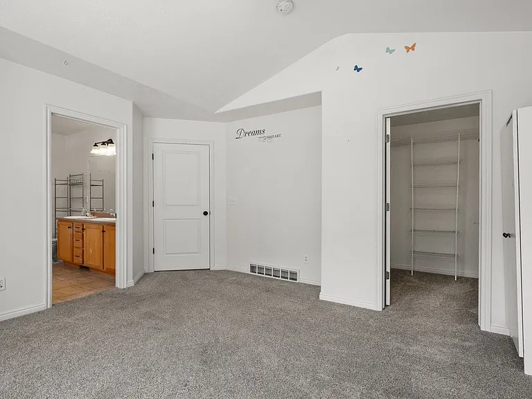 129 E Chandlerpoint Way — Photo 7