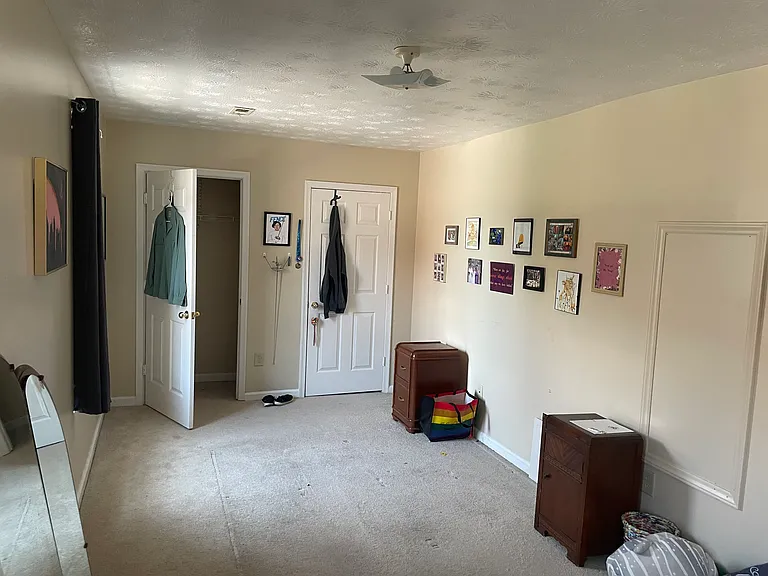 120 S Lewis St #3 — Photo 5