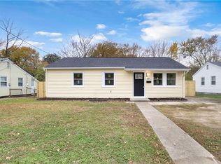 105 Fox Hill Rd, Hampton, VA 23669