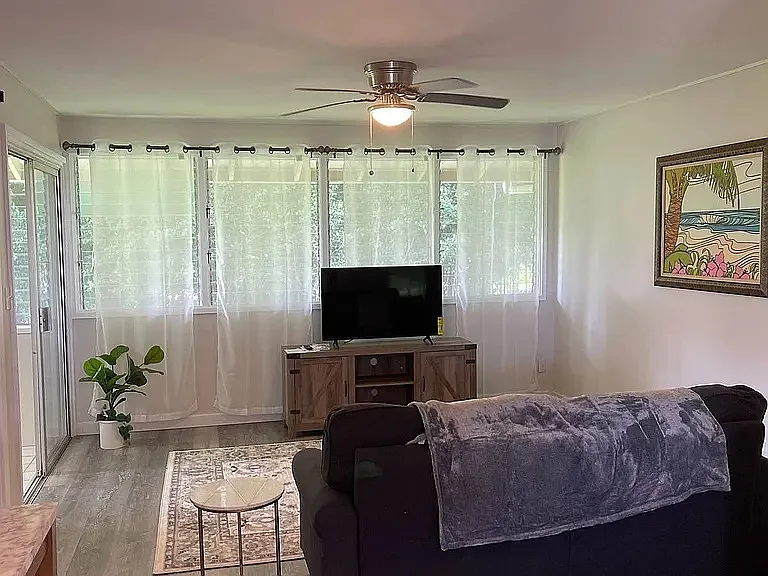 485 Waianuenue Avenue - 1 — Photo 4