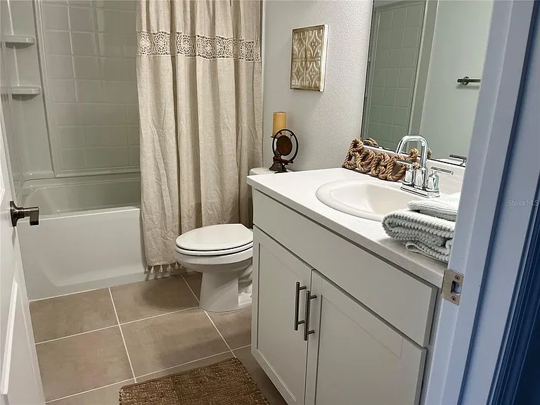 8500 Lunar Skye St — Photo 26