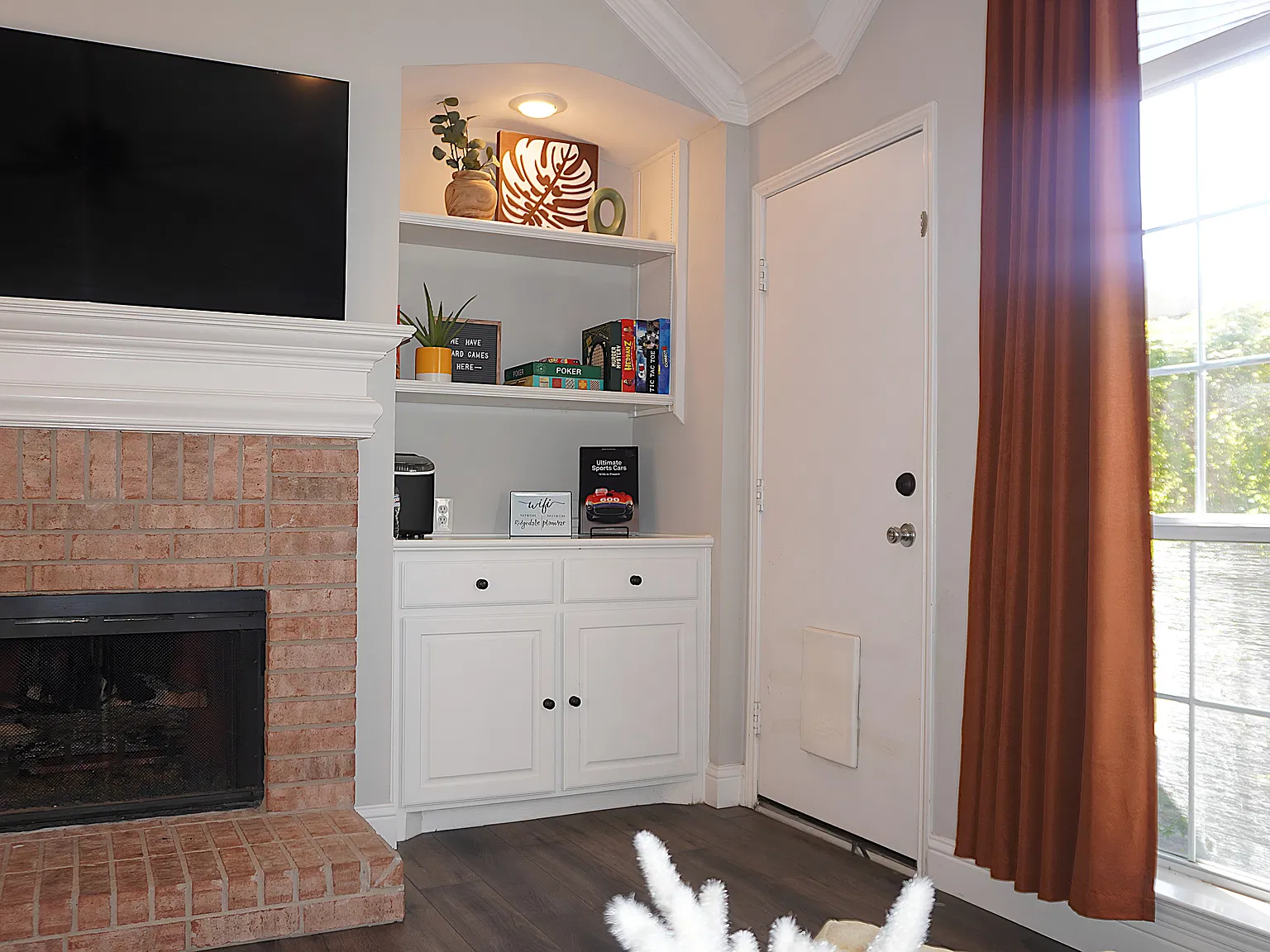 4924 Ridgedale Dr — Photo 3
