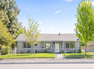 435 SW Madison St, Madras, OR 97741