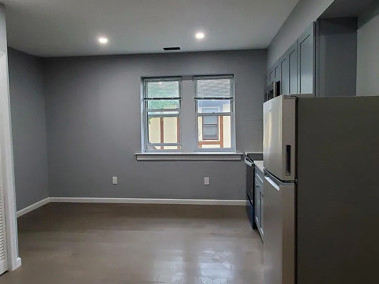 6635 Blakemore St #D — Photo 6