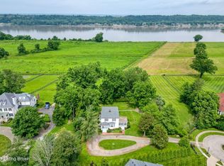 6301&6303 Innisbrook Dr, Prospect, KY 40059