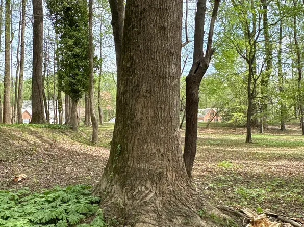 212 Tree Shade Drive, Washington, NC 27889