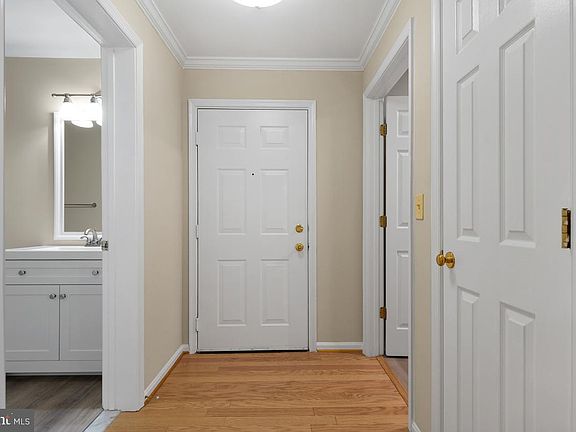 3rd image of 15305 Diamond Cove Ter #7-J