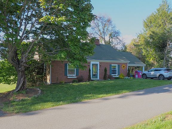 2nd image of 116 Early St