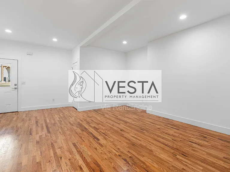 510 Deaverview Rd — Photo 7