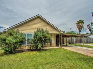 7829 Bayview Dr, Beach City, TX 77523