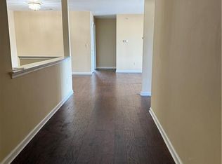 1338 Fernwood Ct #1338, New Brunswick, NJ 08901