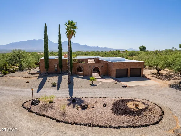 1818 S Camino Del Sol, Green Valley, AZ 85622