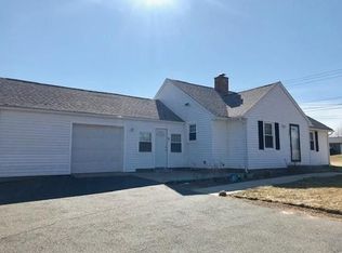 233 S Branch Pkwy, Springfield, MA 01118