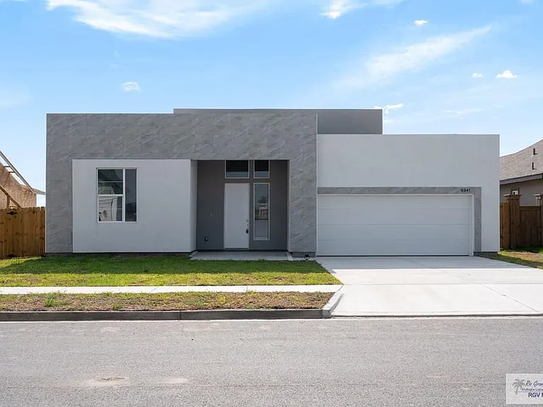 6941 Diamond Cove Dr — Photo 6