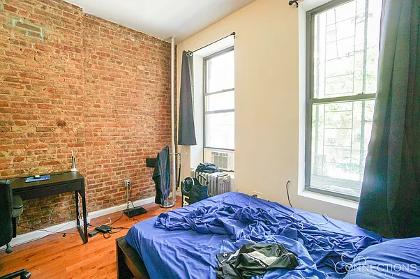 Rented by City Connections Realty | media 8