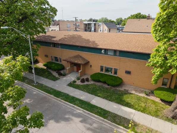 7525 Adams St APT 2W, Forest Park, IL 60130