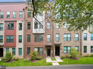 14244 Newbrook Dr, Chantilly, VA 20151