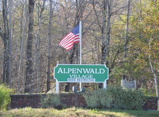 117 Bergrucken Ln, Readsboro, VT 05350