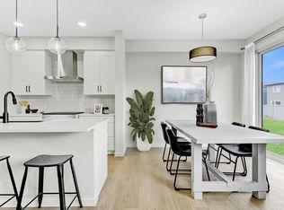 8019 228th St NW, Edmonton, AB T5T7B2