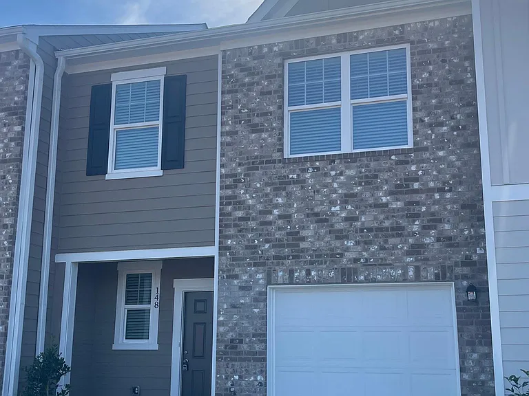 148 Rydal Way — Photo 1