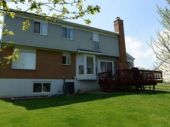 3rd image of 6775 Absaroka Ct