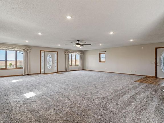 4th image of 11475 95th Rd SE