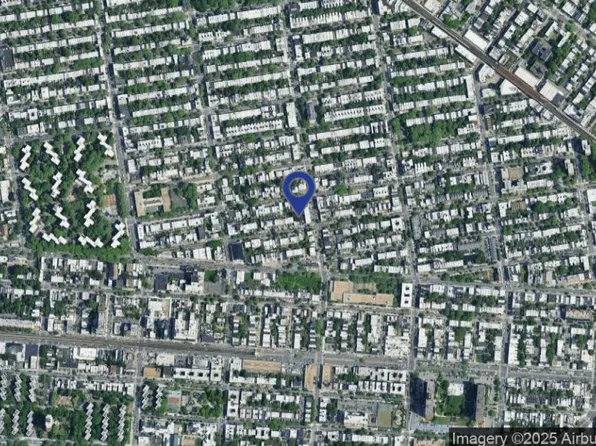 121 Macdougal Street image 4 of 4