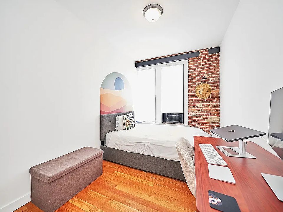 1st image of 259 E Broadway APT 3C