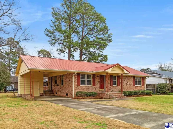 902 Rosewood St, Mullins, SC 29574