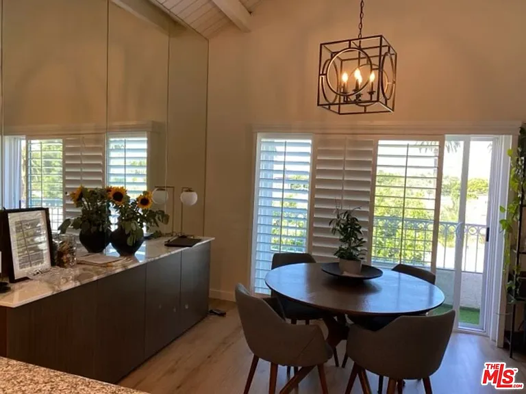221 S Gale Dr #406 — Photo 9