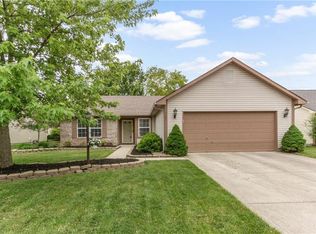 11452 Songbird Ln, Fishers, IN 46038