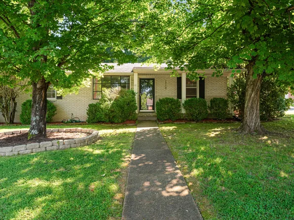 604 Meadow Lane Dr, Nashville, TN 37221