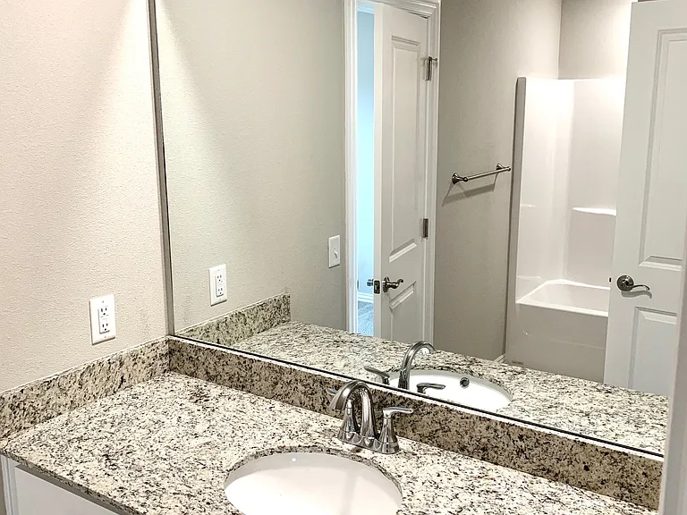 C1 (2-car) Guest Bath