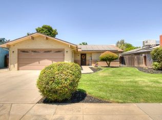 3064 Adler Ave, Clovis, CA 93612