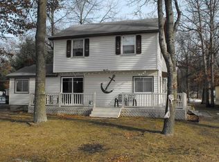 6289 Swallow Dr, Harrison, MI 48625
