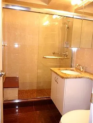 Sold by New York Private Realty Group | media 4