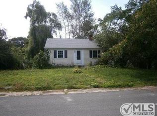9 Ginger Plum Ln, South Yarmouth, MA 02664