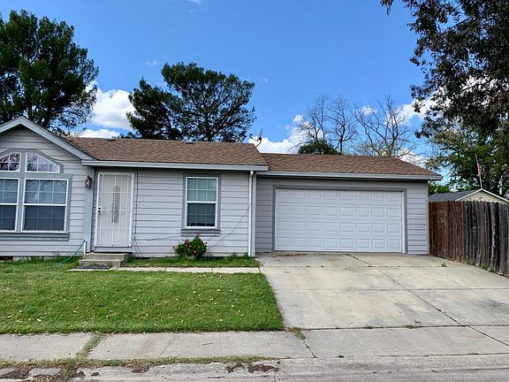 3rd image of 347 Lampasas Ave