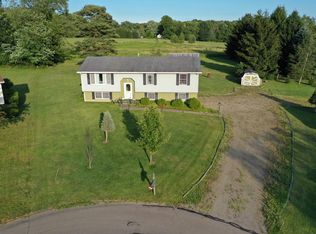 9 Chautauqua Ct, Oil City, PA 16301