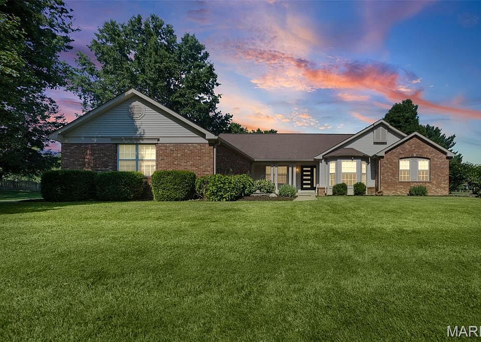 1st image of 4313 Woodfield Pl