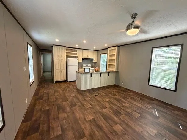 5700 Bell Rd — Photo 4