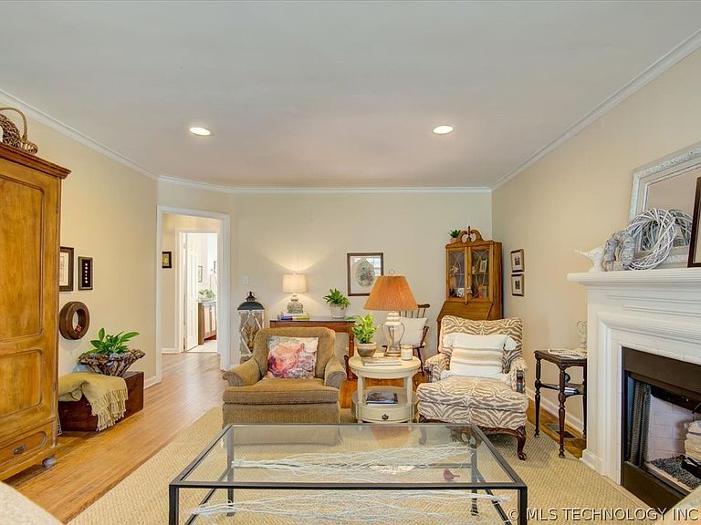Listing photo 4
