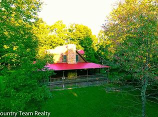 1803 Patsy Riffe Rd, Middleburg, KY 42541