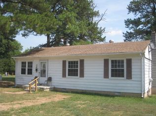 486 W Entrance Rd, Blackstone, VA 23824