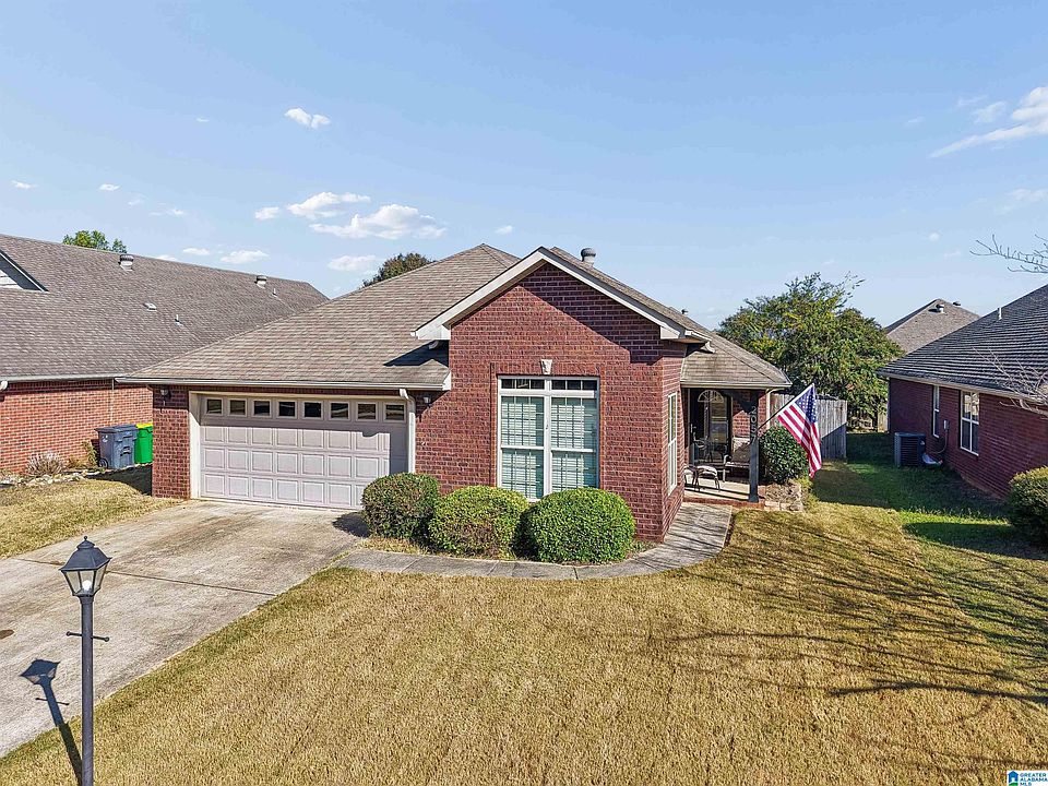 1st image of 2057 Edgewood Dr