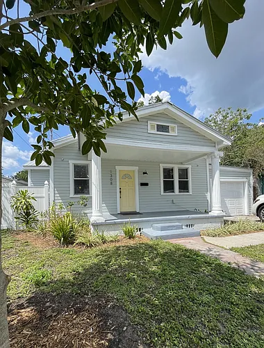 1308 E Chelsea St Photo 1